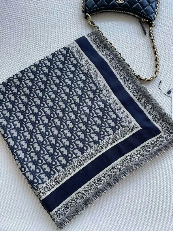 Dior 140X140cm 42%真丝42%羊毛16%棉 E09 (3)